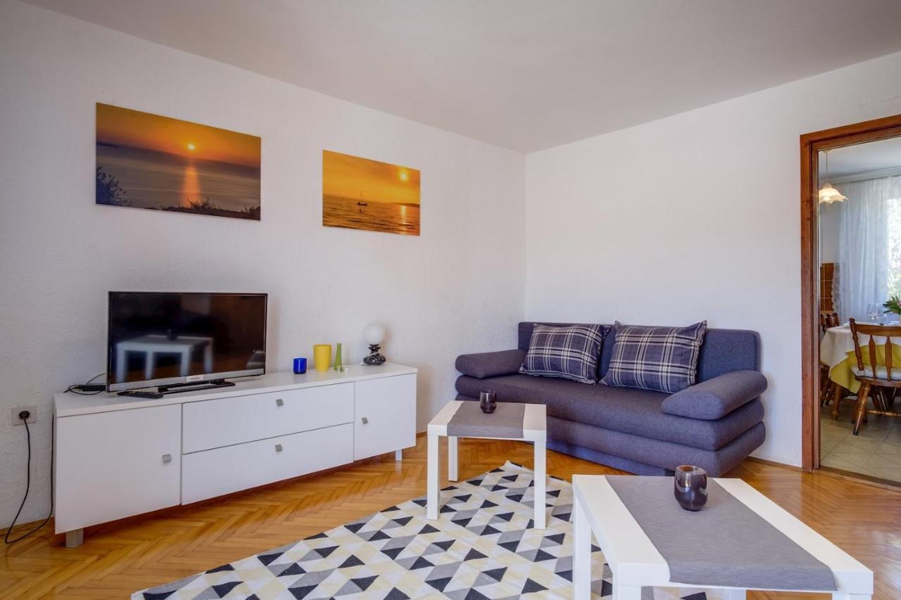 Apartmani Nadalina Veli Losinj Ngoại thất bức ảnh