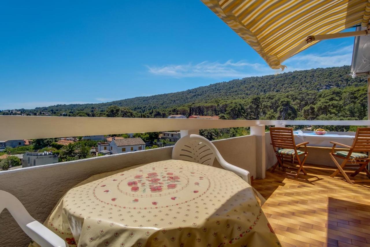 Apartmani Nadalina Veli Losinj Ngoại thất bức ảnh
