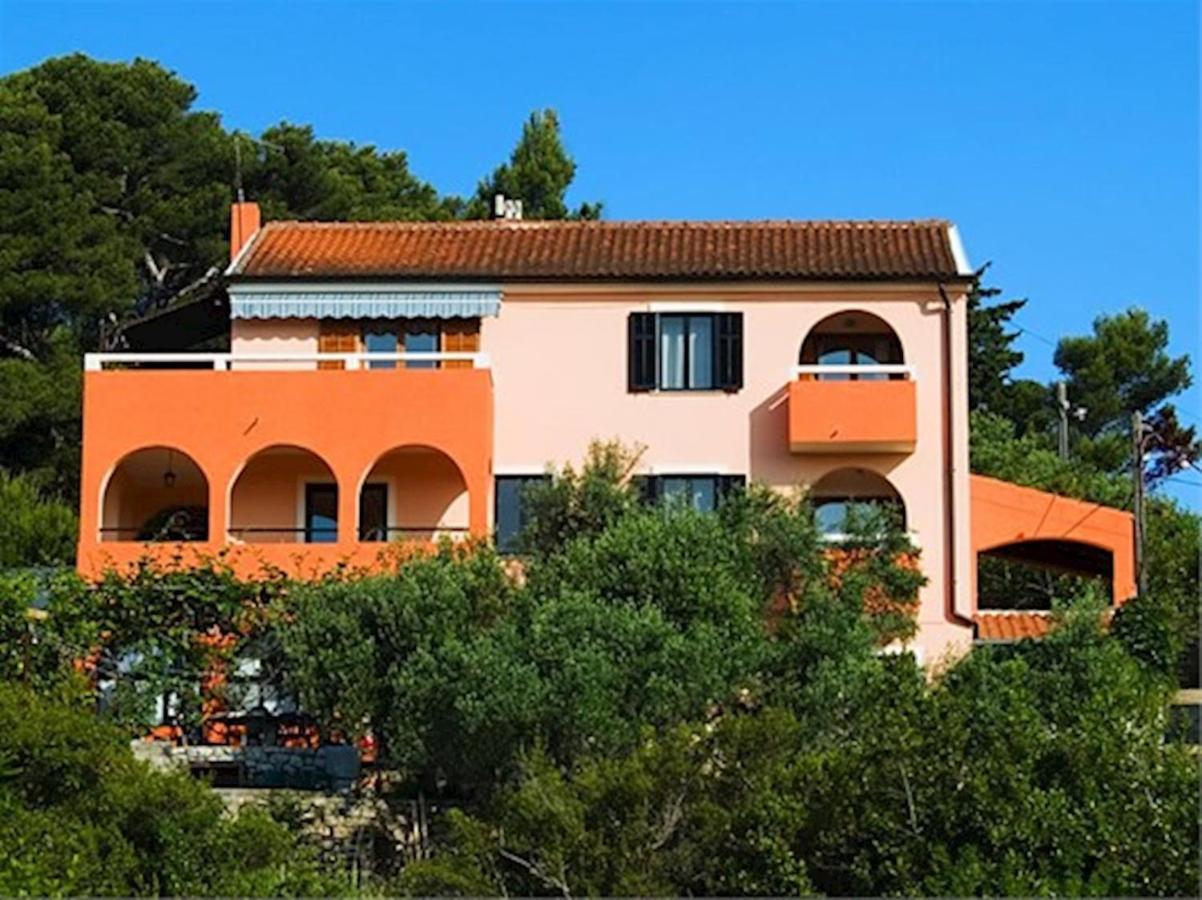 Apartmani Nadalina Veli Losinj Ngoại thất bức ảnh