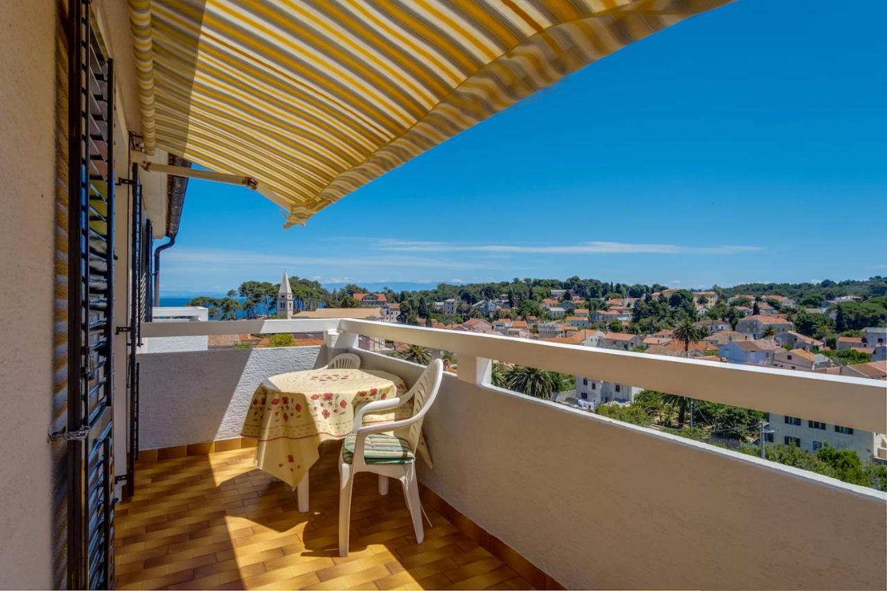 Apartmani Nadalina Veli Losinj Ngoại thất bức ảnh