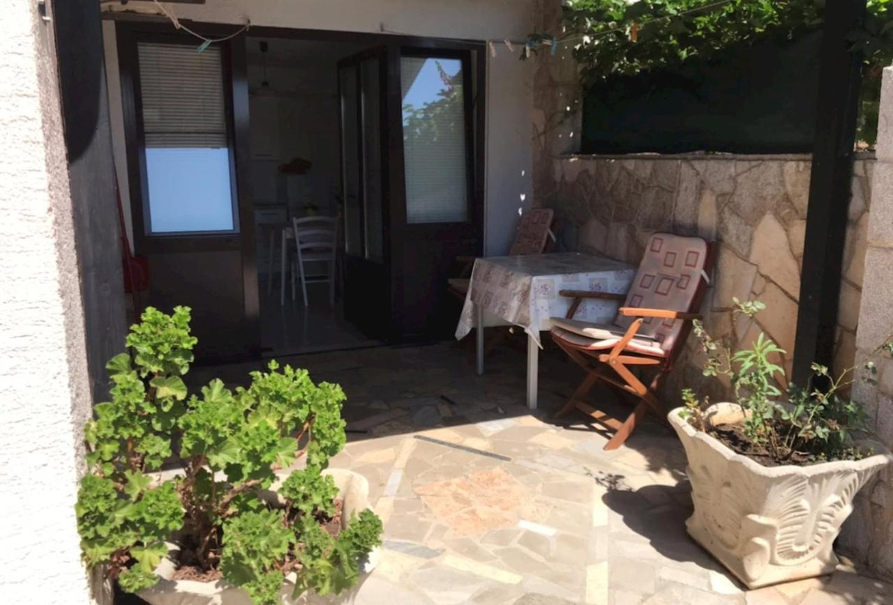 Apartmani Nadalina Veli Losinj Ngoại thất bức ảnh